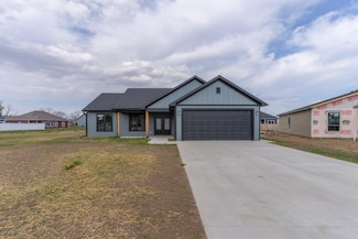 817 N Allen St, Centralia, MO 65240