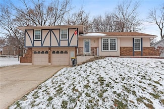 7934 N Harrison St, Kansas City, MO 64118