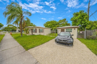 6044 Funston St, Hollywood, FL 33023