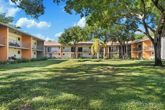 320 NW 87th Rd Unit 114, Plantation, FL 33324