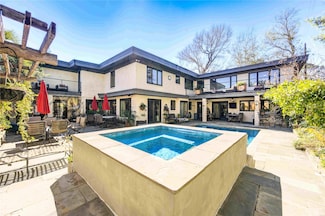 2500 Glen Haven Blvd, Houston, TX 77030