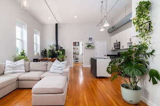 960 Broadway Unit 10, Chelsea, MA 02150