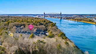 26 Ships Way Unit 26, Buzzards Bay, MA 02532
