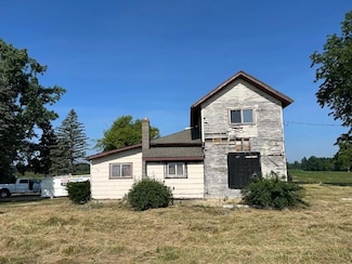 7500 Bird Lake Rd S, Osseo, MI 49266