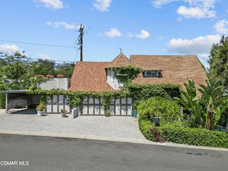 215 Pepper Rd, Newbury Park, CA 91320