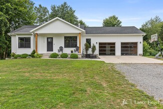11169 88th Ave, Allendale, MI 49401