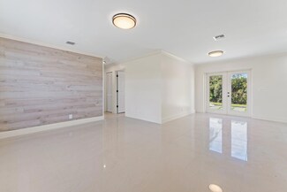 12149 Colony Ave, Palm Beach Gardens, FL 33410