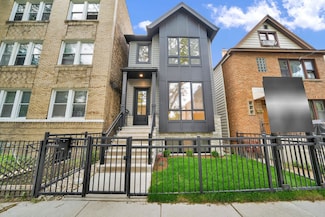 2248 W Ainslie St, Chicago, IL 60625