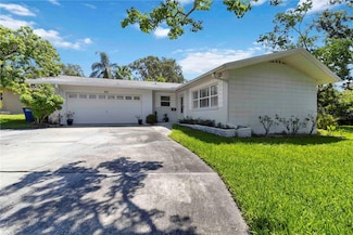 917 Pineview Ave, Clearwater, FL 33756