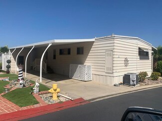 9500 Harritt Rd Unit 221, Lakeside, CA 92040