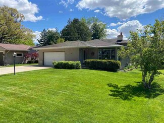 4646 Tonyawatha Trail, Monona, WI 53716