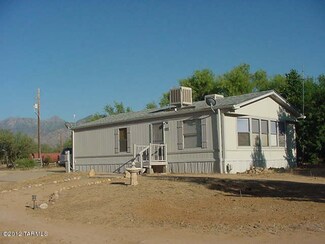 1497 W Hawk Way, Amado, AZ 85645