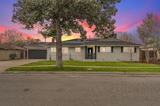 4755 N Sharon Ave, Fresno, CA 93726