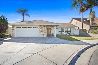 6572 Vesper Cir, Huntington Beach, CA 92647