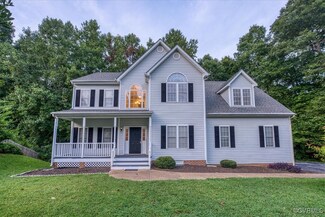 8506 Erika Hill Dr, Midlothian, VA 23112