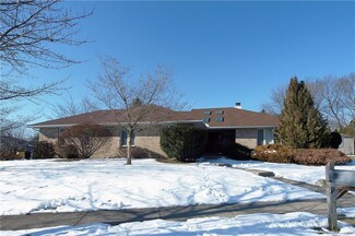 88 Madison Ln, Whitehall, PA 18052