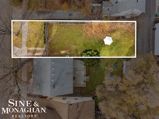 1336 Wayburn St, Grosse Pointe, MI 48230