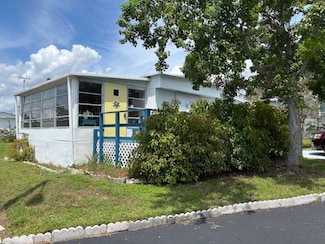 88 Emerald Dr E, Dundee, FL 33838