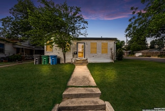 1019 Chicago Blvd, San Antonio, TX 78210