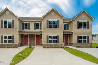 317 Glenellen Loop Rd, Midway Park, NC 28544