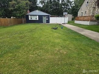 176 Pope Ave, Trenton, NJ 08619