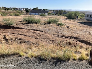 20044 E Conestoga Dr, Cordes Lakes, AZ 86333