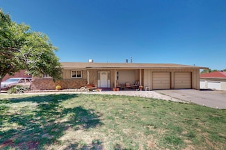 14304 Oakwood Place NE, Albuquerque, NM 87123