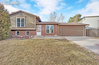 2524 Prescott Cir W, Colorado Springs, CO 80916