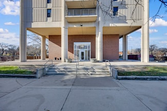 2901 S Michigan Ave Unit 908, Chicago, IL 60616