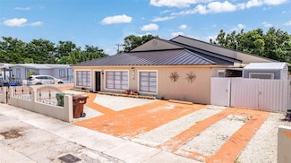 230 W 47th St, Hialeah, FL 33012