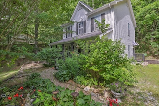 141 Andrews Park Rd, Cullowhee, NC 28723