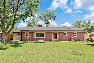 1542 N Pleasantview Dr, Wichita, KS 67203
