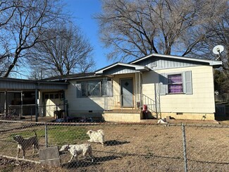 239 Northside Ct, Tahlequah, OK 74464