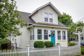 19 Euclid Ave, Maynard, MA 01754