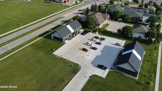 3751 Columbia Road Rd S, Grand Forks, ND 58201