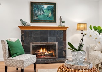 141 Irwin St, San Rafael, CA 94901