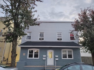 18 Mechanic St Unit 4, Bayonne, NJ 07002