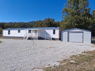 138 Bluegill Cir, Moscow Mills, MO 63362