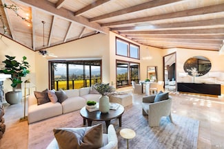 522 Meadowood Ln, Saint Helena, CA 94574