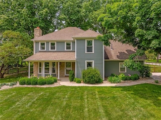 16308 Glenwood St, Stilwell, KS 66085