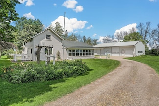 3820 SW 8th St, Owatonna, MN 55060