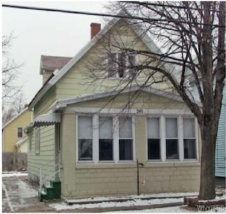 240 East St, Buffalo, NY 14207
