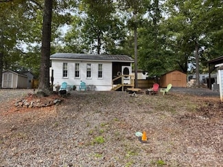 135 Muskhogean Way, Mount Gilead, NC 27306