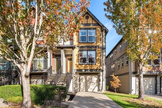 2658 SW Sylvan Heights Dr, Seattle, WA 98106