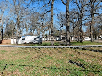 10299 Tanglewood Cir, Wills Point, TX 75169
