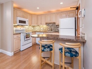 23 Davis Rd Unit B1, Acton, MA 01720
