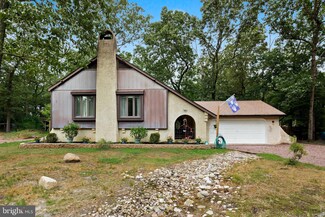 6 Robin Ln, Marlton, NJ 08053