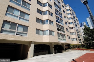 922 24th St NW Unit 219, Washington, DC 20037