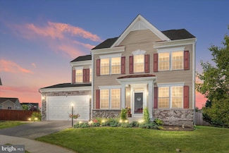 58 Alaura Ct, Bunker Hill, WV 25413