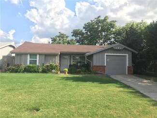 640 SW 54th St, Oklahoma City, OK 73109